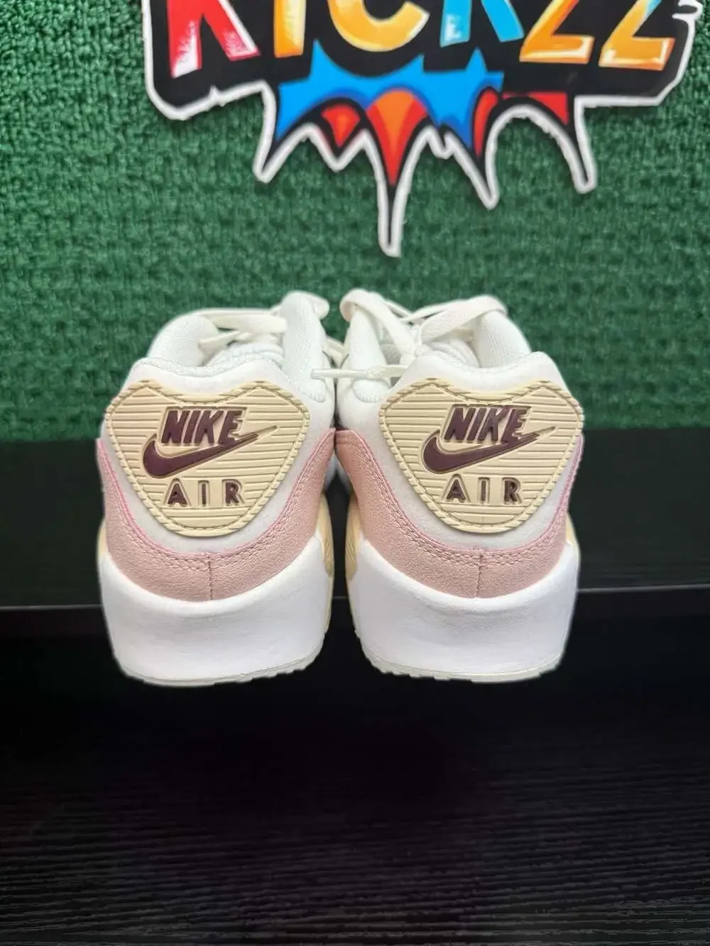 Nike air max